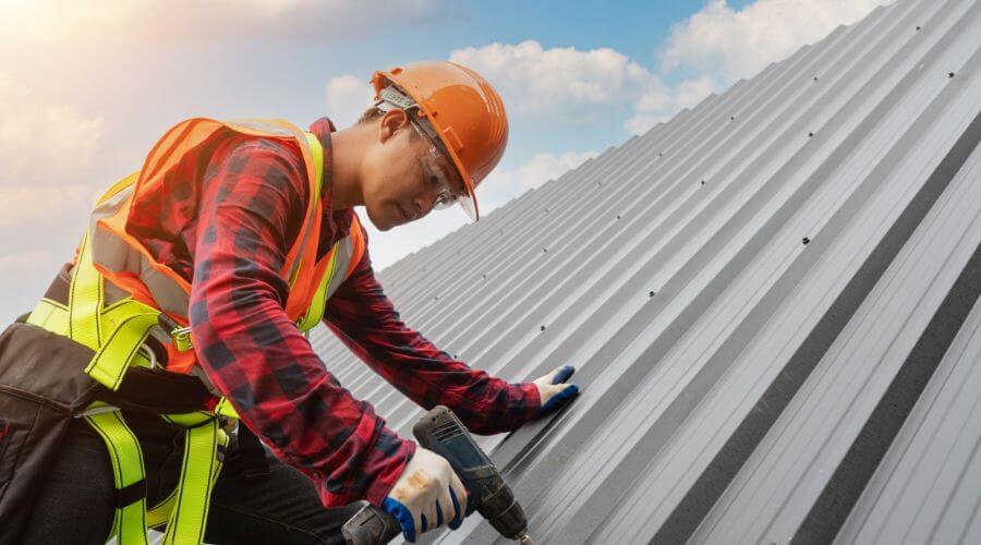 Owens Corning roofing contractor in Fairchild, WI